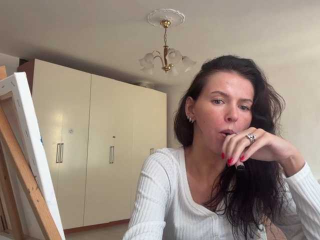 AsuncionGumpert live cam on BongaCams