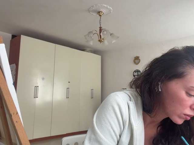 AsuncionGumpert live cam on BongaCams