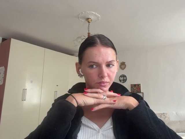 AsuncionGumpert, en vivo ahora en BongaCams