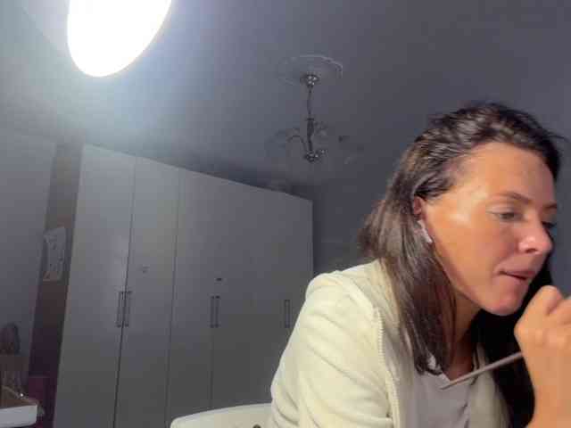 Modella: AsuncionGumpert