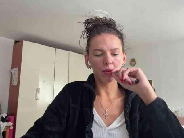 Modella: AsuncionGumpert
