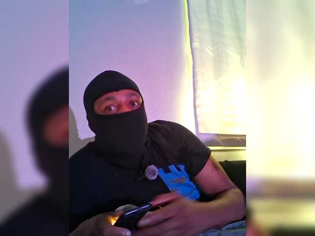 Aboutthatlife777 live cam preview