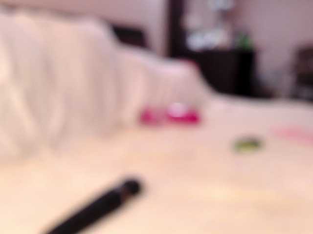 BaddBunnyx live cam on BongaCams