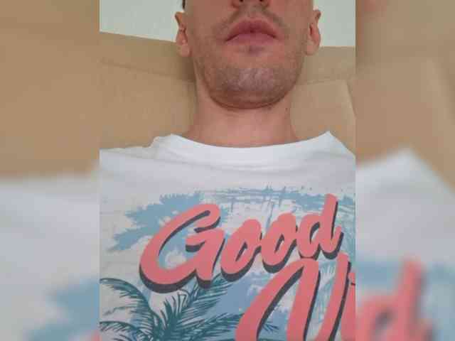 Amax2
