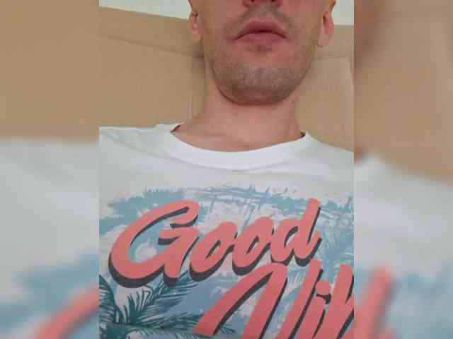 Amax2