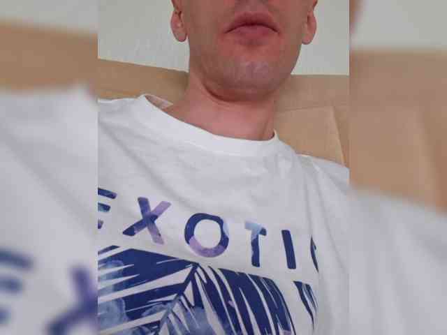 Amax2