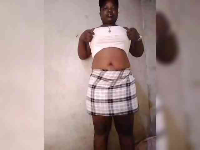 GloriaBella webcam