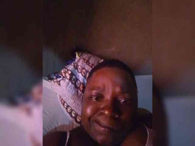 GloriaBella webcam