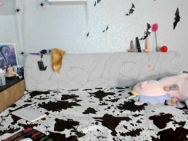 AmeliaMeowa live cam on BongaCams