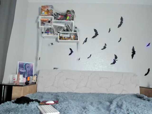 AmeliaMeowa live cam on BongaCams