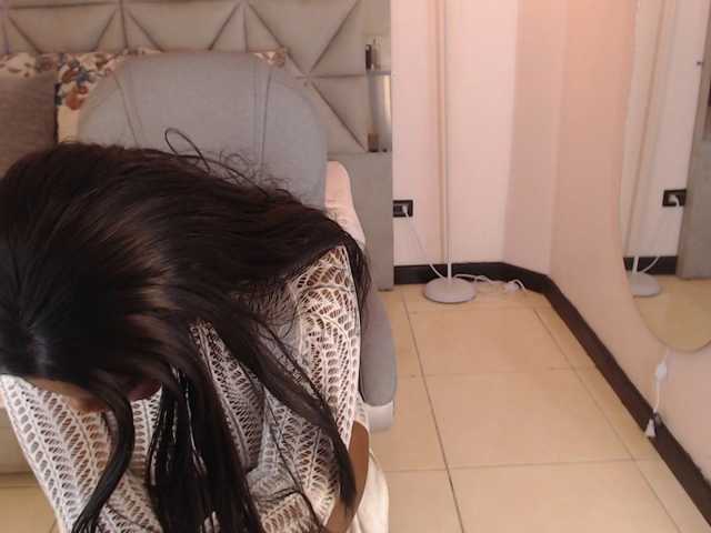 maiacharris-, en directo ahora en BongaCams