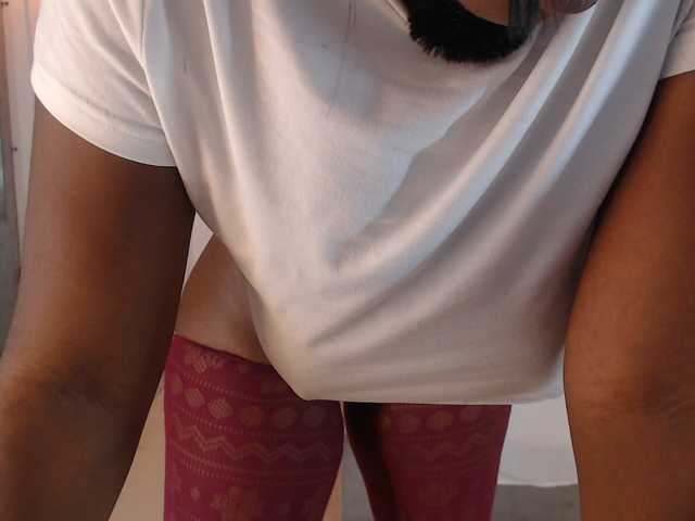 maiacharris- live cam on BongaCams