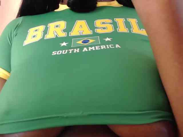 Modelo: maiacharris-