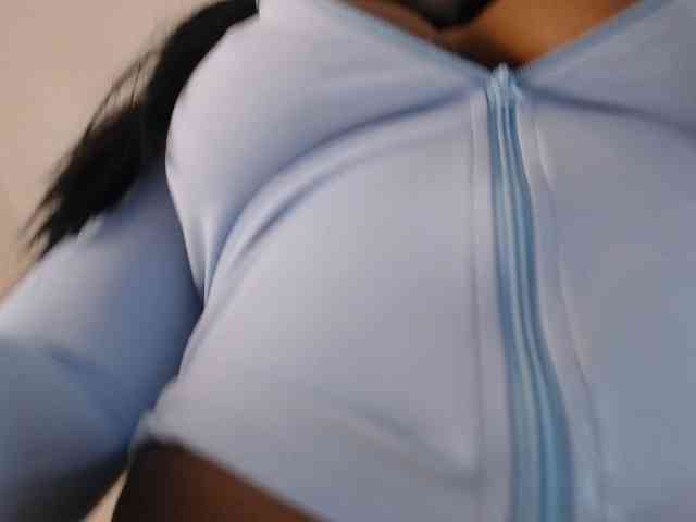 maiacharris- webcam