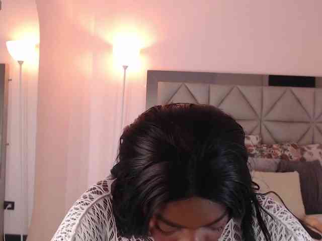 maiacharris- webcam