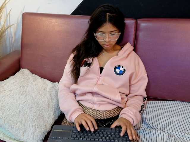 Tessa-morgan live cam on BongaCams