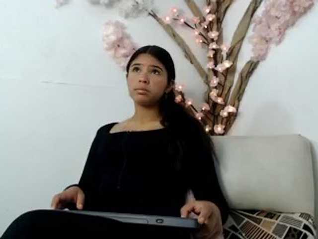 Tessa-morgan live cam on BongaCams