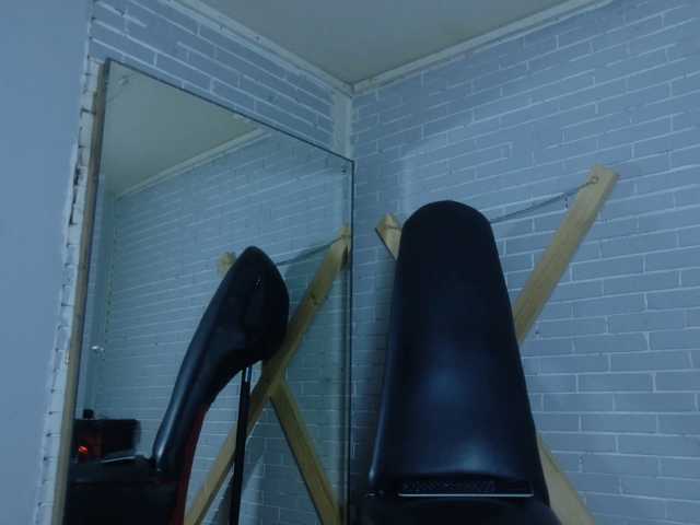 Tessa-morgan, en directo ahora en BongaCams