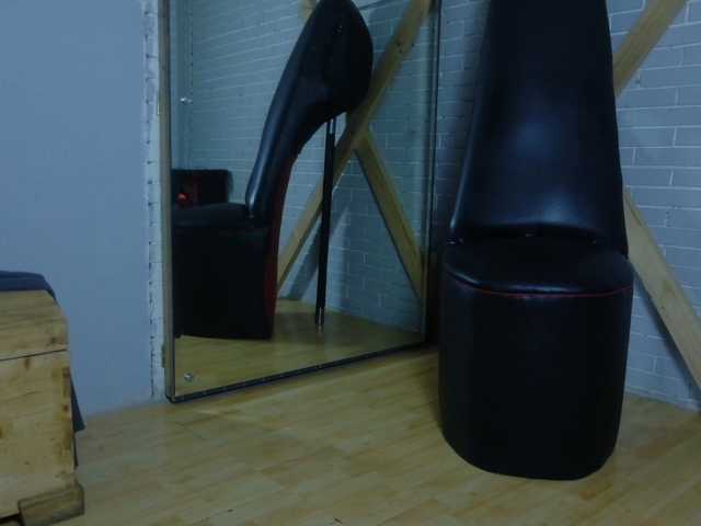 Tessa-morgan live cam on BongaCams