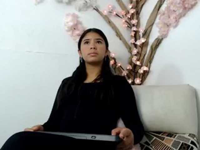 Tessa-morgan live cam on BongaCams