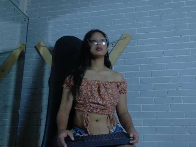 Tessa-morgan, en vivo ahora en BongaCams