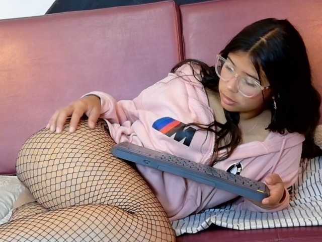 Tessa-morgan live cam on BongaCams