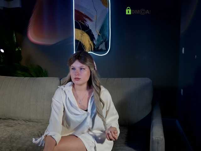 aliceswety live cam on BongaCams