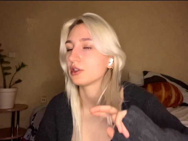LaquandaPeth live cam on BongaCams