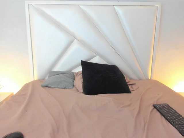 AriaaLove live cam on BongaCams