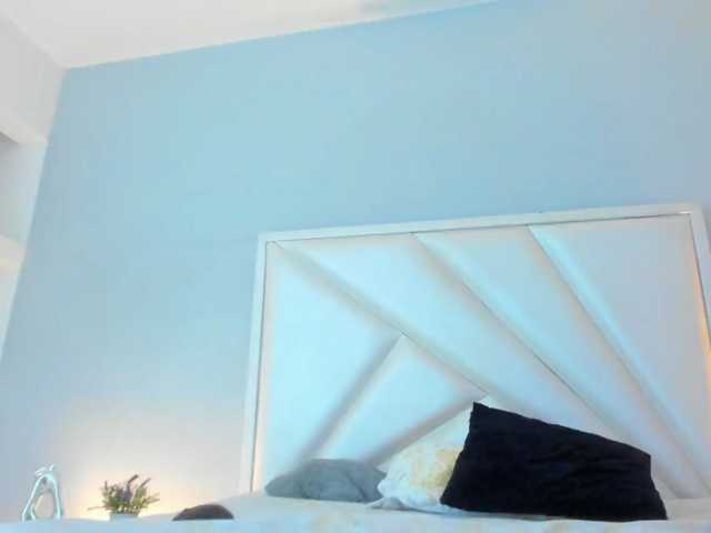 AriaaLove live cam on BongaCams