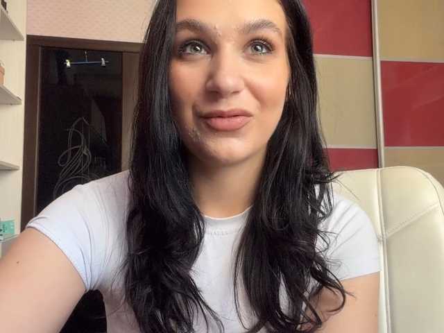 PetrinaTear live cam on BongaCams