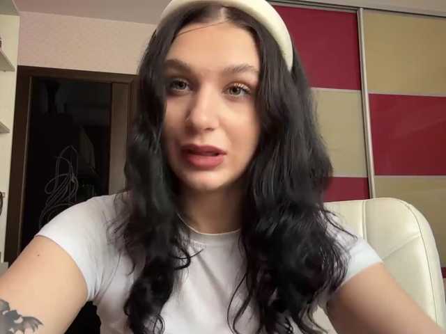 PetrinaTear live cam on BongaCams