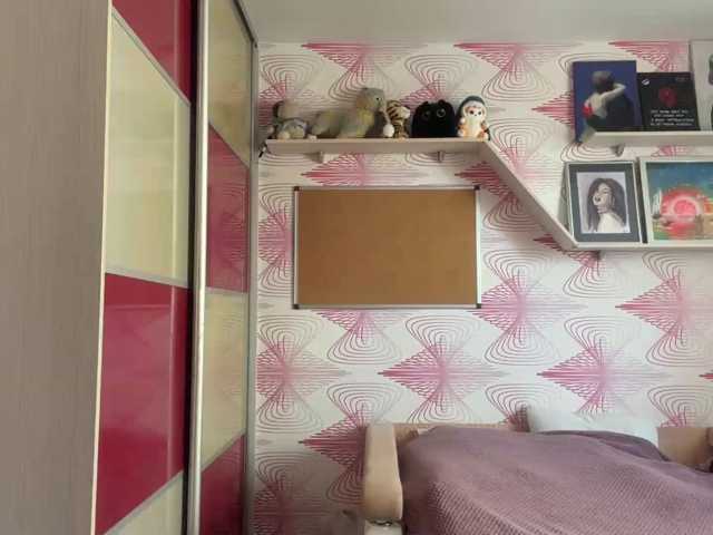 PetrinaTear live cam on BongaCams