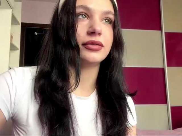 PetrinaTear live cam on BongaCams