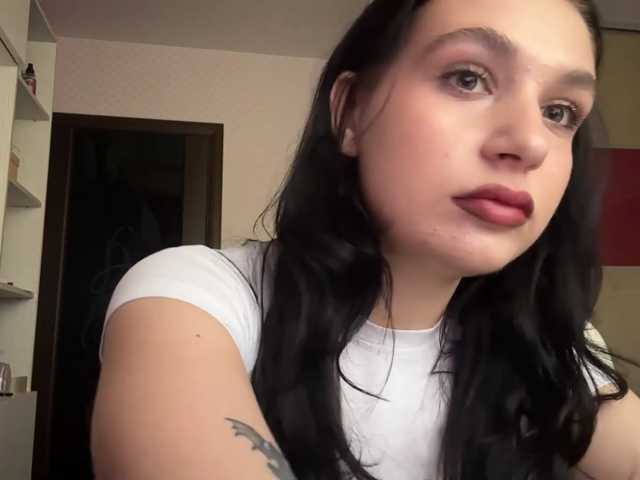 PetrinaTear live cam on BongaCams