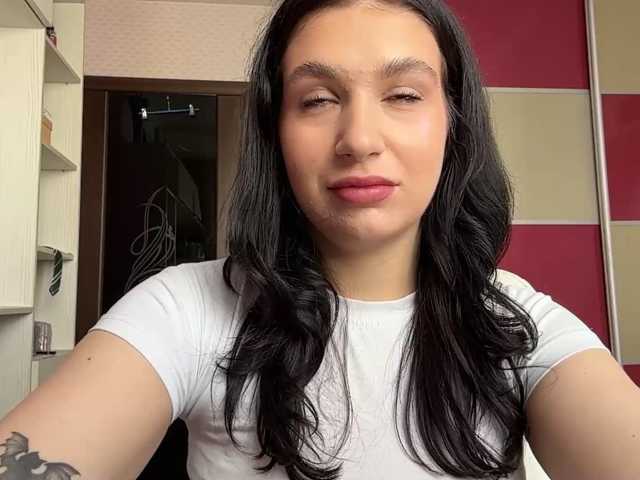 PetrinaTear live cam on BongaCams