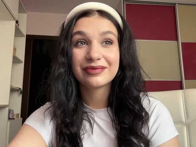PetrinaTear live cam on BongaCams