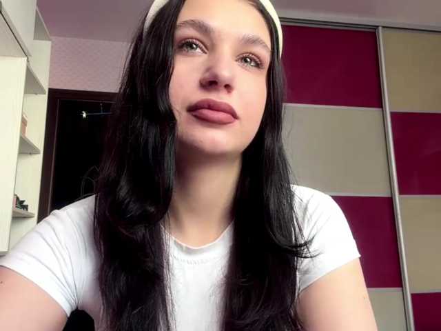 PetrinaTear live cam on BongaCams
