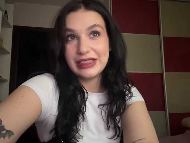 PetrinaTear live cam on BongaCams