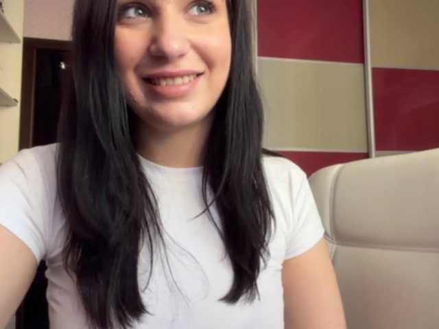 PetrinaTear live cam on BongaCams