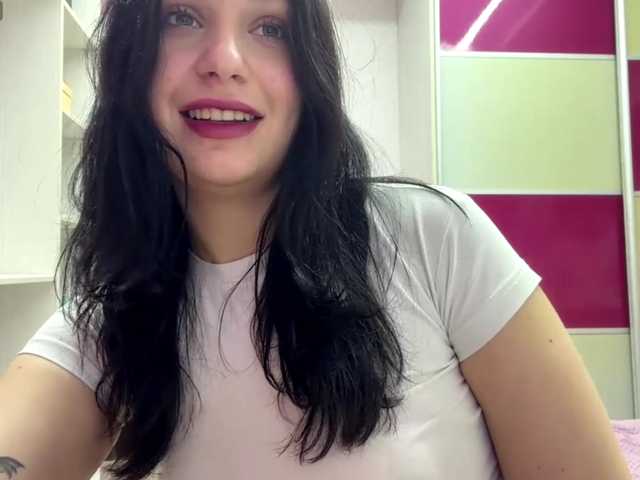 PetrinaTear live cam on BongaCams