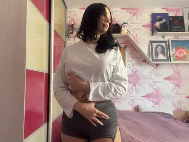 PetrinaTear live cam on BongaCams