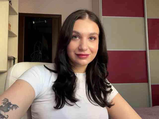 PetrinaTear webcam