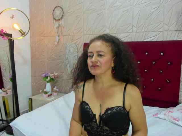 Candela-Red webcam