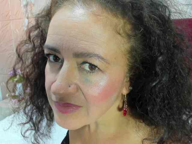 Candela-Red