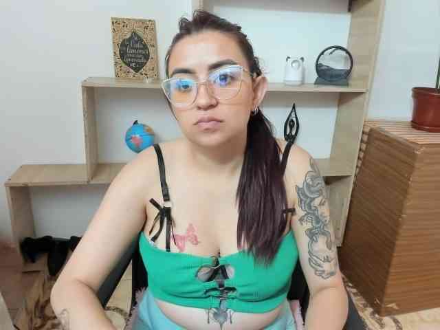 Mariana-Rusell webcam