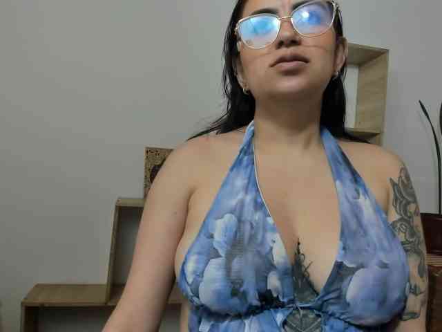 Mariana-Rusell webcam