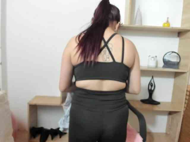 Mariana-Rusell webcam