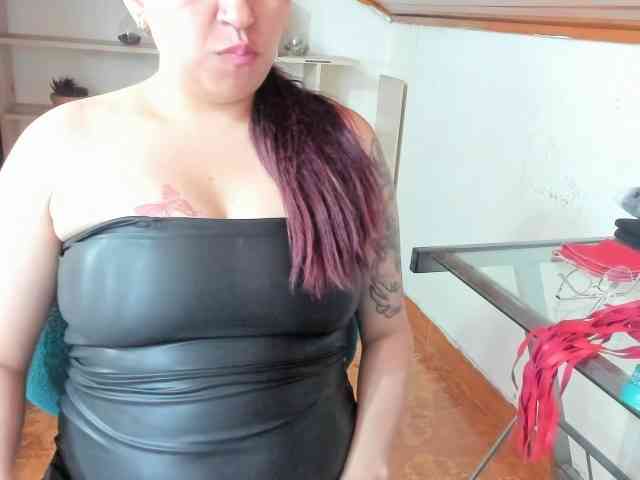 Mariana-Rusell webcam