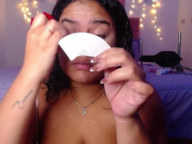 Anabelle00 live cam on BongaCams